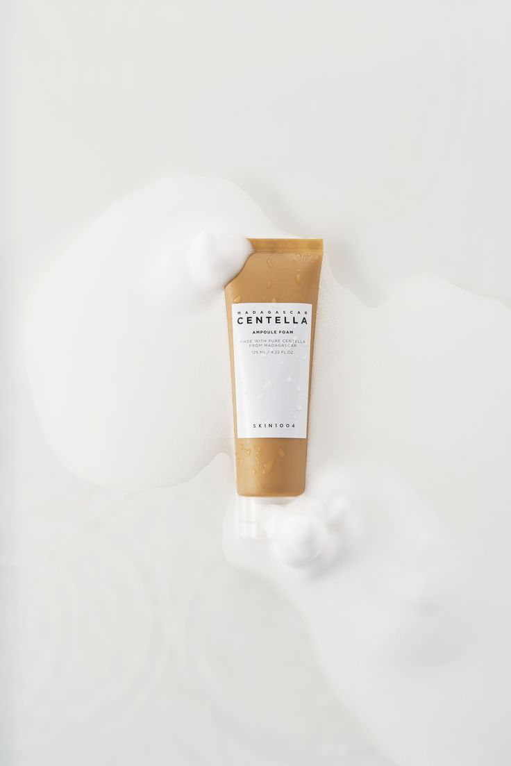 SKIN 1004 - Espuma de Ampolla de Centella Madagascar