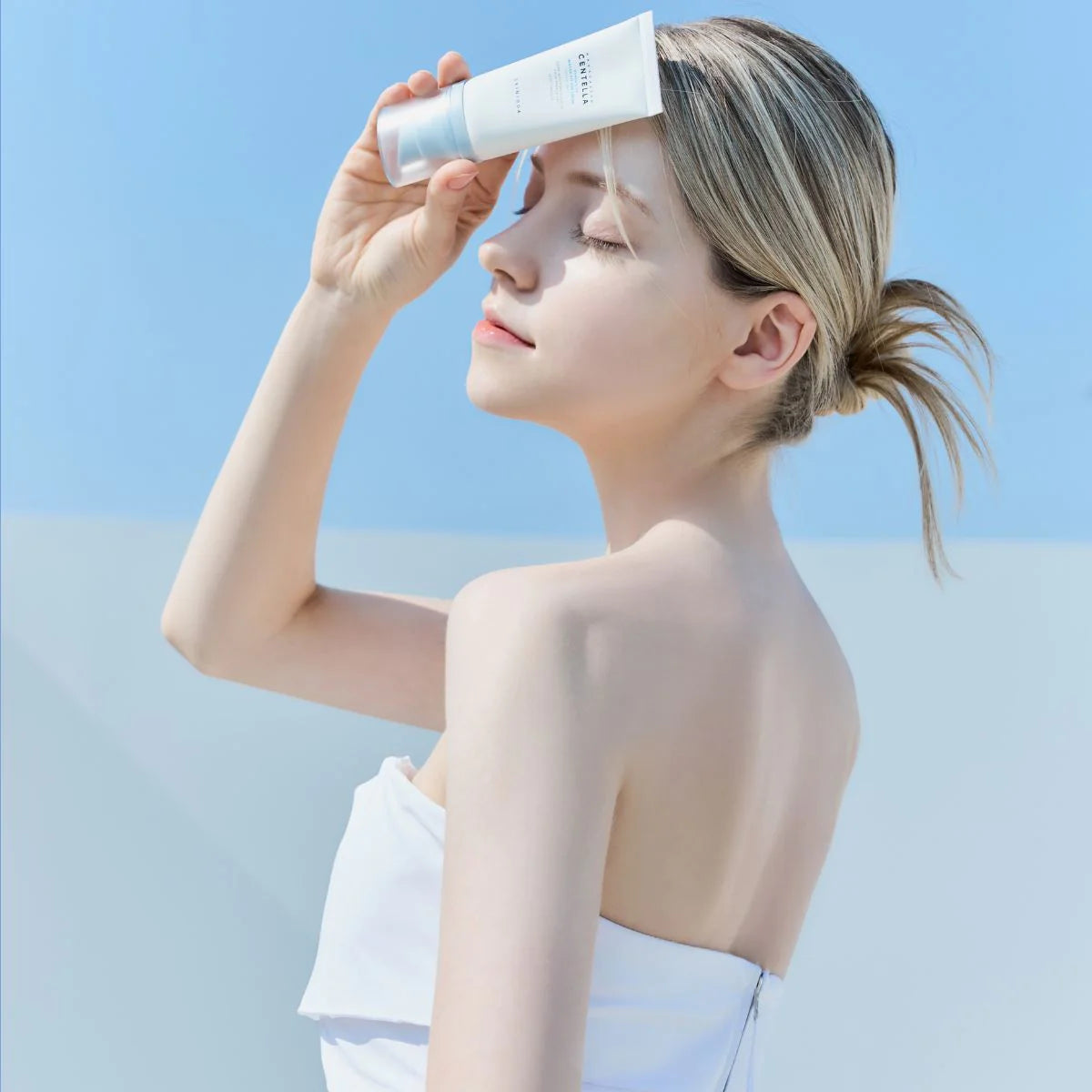 SKIN 1004 - Protector Solar Madagascar Centella Hyalu-Cica Water-Fit Sun Serum Twin Pack [50ml x 2 pcs]