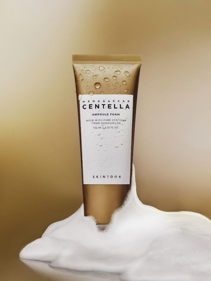 SKIN 1004 - Espuma de Ampolla de Centella Madagascar